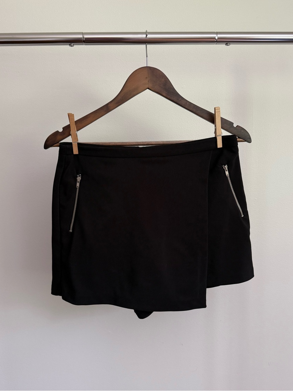 Lord & Taylor Black Asymmetrical Skort with Zip Pockets